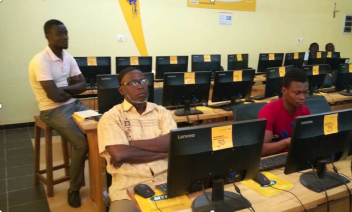 L’Imam bachelier à 60 ans, Doumbia Mamadou opte pour l’Université Virtuelle de Côte d’Ivoire